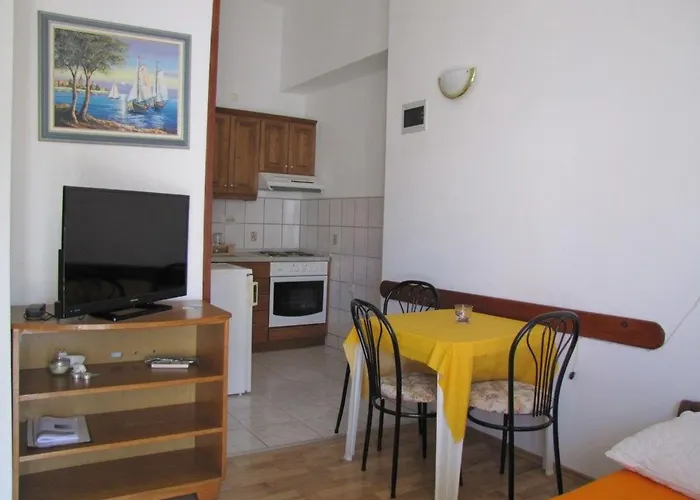 شقة Zdravko 2 Fuer 3 Personen By Interhome روغوزنيكا